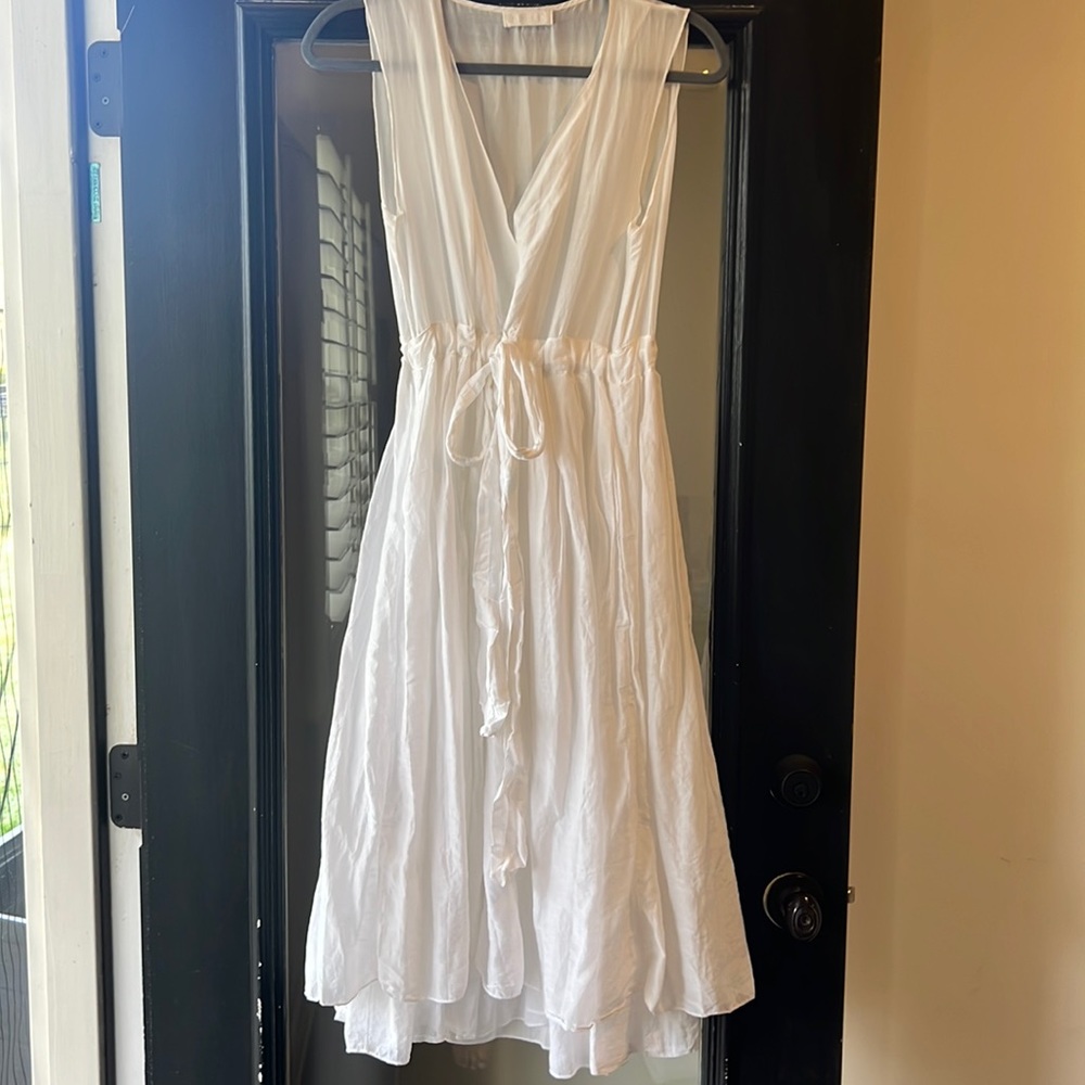 White, romantic CP Shades 70% cotton, 30% silk dress